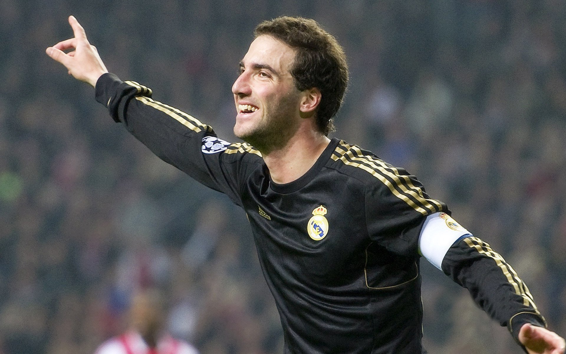 全国少儿足球联赛在深圳火热进行中，中国少儿足球俱乐部