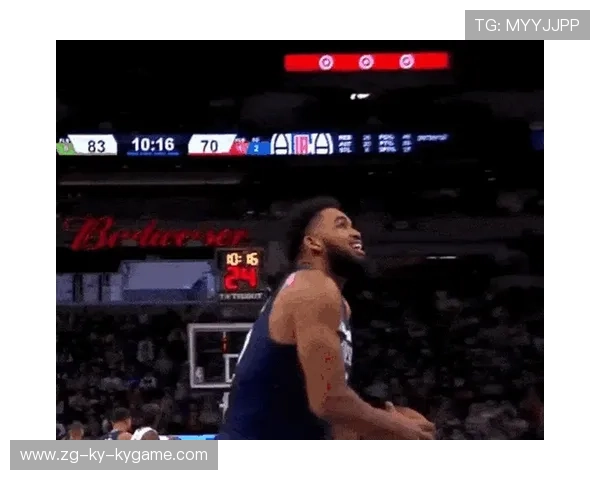 唐斯篮下补篮稳稳命中，森林狼主场取胜